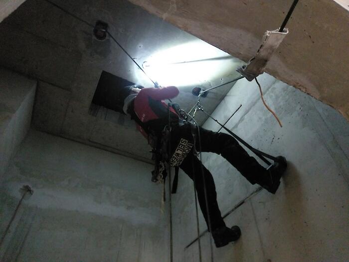 Lichtschachtreinigung